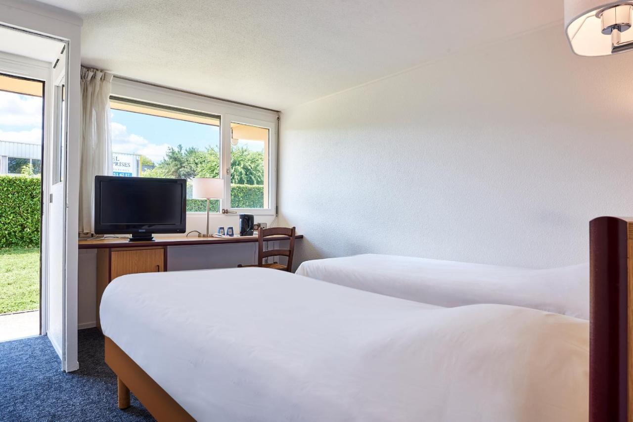 Kyriad Tarbes Bastillac Экстерьер фото
